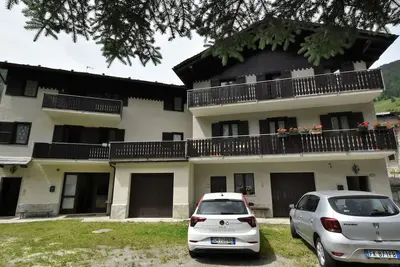 Image de Agréable appartement pour 5 personnes avec Wifi, Tv, terrasse, animaux admis et parking