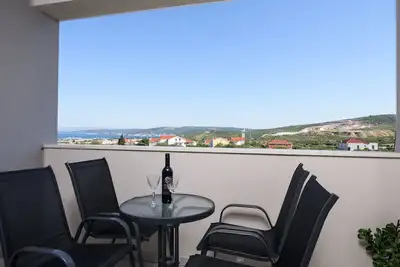 Image de Agréable appartement pour 5 personnes avec Wifi, climatisation, Tv et balcon