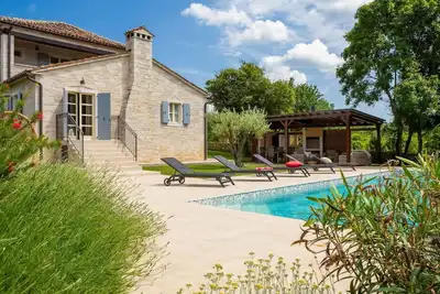 Image de Maison de vacances privée avec piscine privée, climatisation, Wifi, Tv, terrasse, vue panoramique