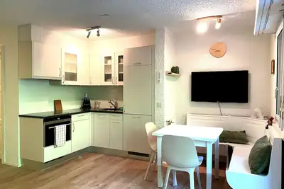 Image de Confortable appartement pour 4 personnes avec Tv et balcon