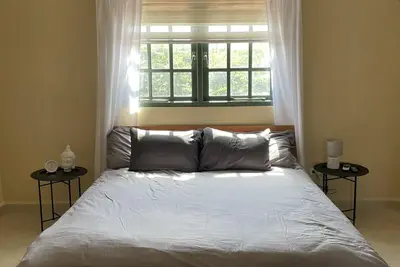 Image de 10 minute walk to Palm Beach w/space for 4!