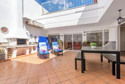 Maison de vacances 'Casa Paca' avec terrasse privée, Wi-Fi et climatisation