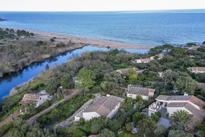 Image de Maison de vacances privée avec Wifi, climatisation, Tv, terrasse, animaux admis, parking