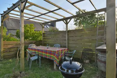 Magnifique maison de vacances pour 4 personnes avec Wifi, Tv, terrasse, animaux admis et parking