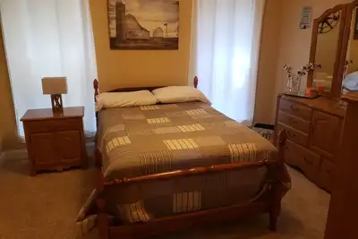 Image de Masters golf tournament guests! Enjoy a quiet rest after walking the course.