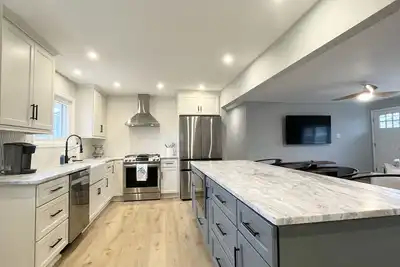 Image de Updated Beach Bungalow short walk to the beach and bay