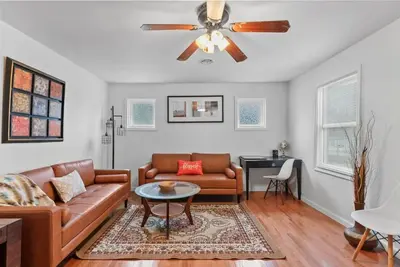 Image de Cute ranch house -quiet & safe -3 Br  1 Bath