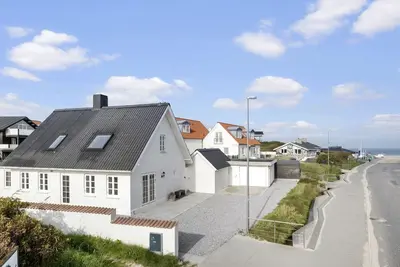 Image de \"Edin\" - 100m from the sea by Interhome