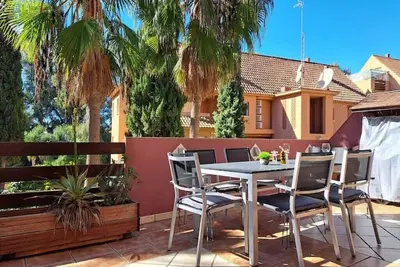 Image de Welcome to paradise with palm gardens, 370 meters distance to the beach