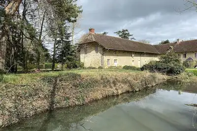 Image de Maison rénovée 18ème s. avec jardin, animaux acceptés et recharge électrique