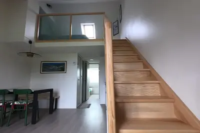 Image de Appartement rénové Piscine chauffée à proximité immédiate d'une belle plage