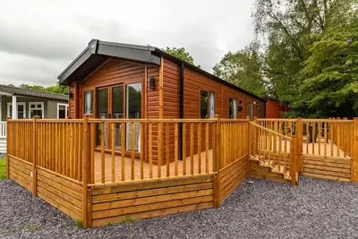 Luxury Lodge on White Cross Bay, lake Windermere