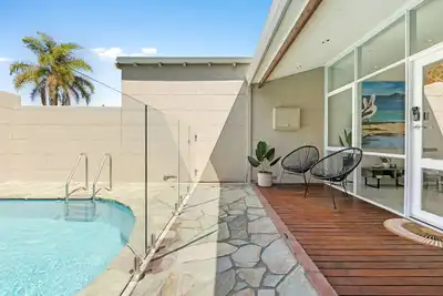 Image de Maylands Coastal Vibe by Home2BnB