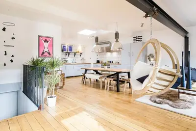 Image de Industrial Chic at The Composer’s Loft in Hackney