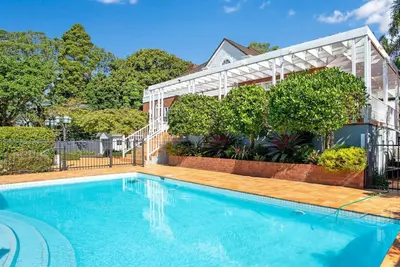 Image de Grande Vista 5Br Manor with Pool & Mt Eden Views