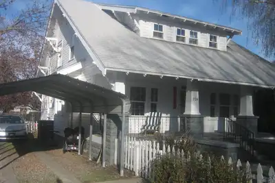 Image de 1920's Farmhouse