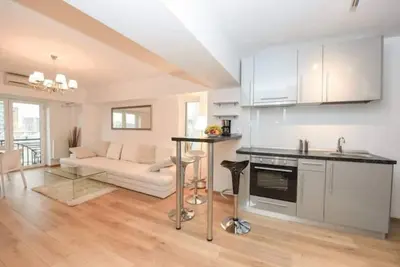 Image de New Luxury Flat at Piața Unirii / Unirii Square