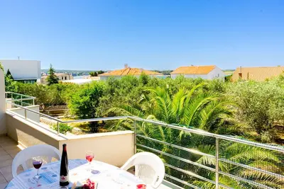 Image de Beautiful apartment with shared garden, near the center, free parking