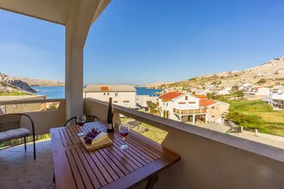 Image de Apartment with sea view, free WiFi and free parking