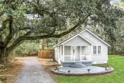 Image de Workers Paradise \nMid-Term Rental\nGreat price\nNo Cleaning Fee