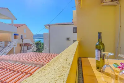 Image de Apartment near the beach (20m) with seaview
