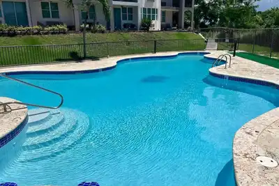 Image de Lovely 2 bedroom condo with pool and beach access