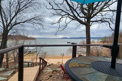 Image de Waterfront Stay with Sandy Beach