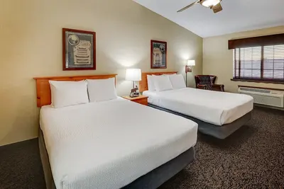 Image de Unique Suites by the Mississippi River! Relaxing Quad Cities Stay