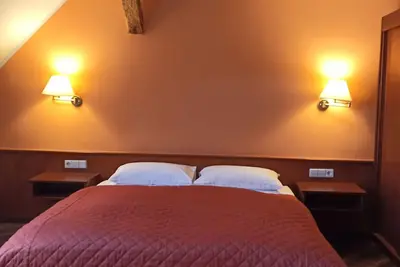Image de Familienzimmer Classic, Modern Ohne Balkon, 1 Doppelbett+2 Einzelbette