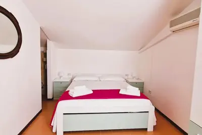 Image de The Terrace at 12 - Casoni House