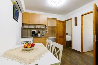 Image de Bel appartement avec climatisation, Wifi, Tv, terrasse, animaux admis et parking