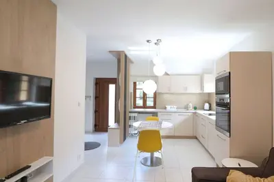 Image de Maison de vacances privée avec Wifi, piscine privée, Tv, terrasse, animaux admis, parking