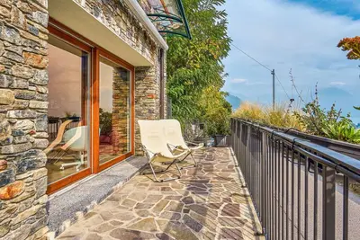 Image de Belle maison de vacances privée avec piscine privée, Wifi, climatisation, Tv, terrasse, parking