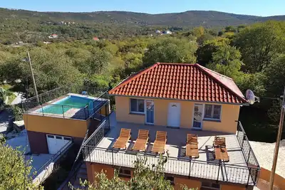 Image de Maison de vacances privée avec bain à remous, Wifi, piscine privée, climatisation, Tv, terrasse