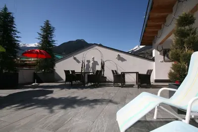 Bel appartement pour 6 personnes avec Wifi, Tv, terrasse et parking