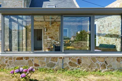 Image de Belle maison de vacances privée pour 6 personnes avec Tv, terrasse, animaux admis et parking