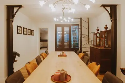 Image de Merveilleuse maison de vacances privée pour 12 personnes avec Wifi, Tv et patio