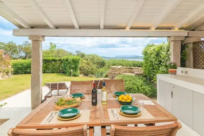 Image de Joli appartement pour 4 personnes avec climatisation, piscine, Tv et terrasse