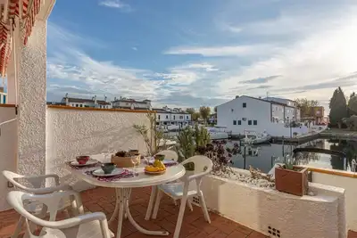 Image de Magnifique maison de vacances pour 6 personnes avec Wifi, Tv, terrasse et animaux admis