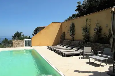 Image de Maison de vacances privée avec Wifi, climatisation, piscine privée, Tv, terrasse, vue panoramique