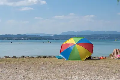Image de Appartement dans une maison de vacances avec Wifi, climatisation, piscine, Tv, patio, parking