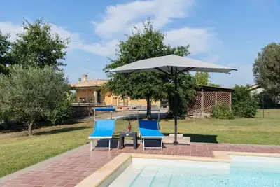 Image de Magnifique maison de vacances privée avec piscine privée, climatisation, Wifi, Tv, patio, parking