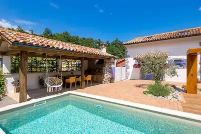Image de Magnifique maison de vacances avec piscine privée, climatisation, Wifi, Tv, patio et animaux admis