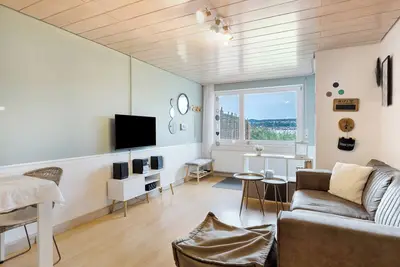 Image de Appartement 'Seeluft Direkt Am Wasser' avec vue sur le lac, terrasse privée et Wi-Fi