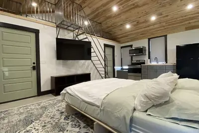 Image de Renovated Cabin between Yellowstone and Big Horn Mountains