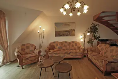 Image de Retraite moderne avec vue sur le lac