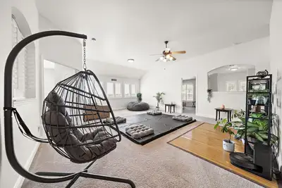 Image de Austin Epic Stay | Yoga Gym | Bbq Yard WiFi Games