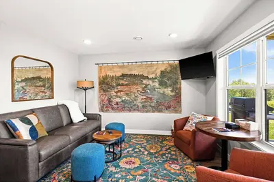 Image de RiverWest Hunters Landing-Riverfront-25% off Ski Tickets-Dog Friendly