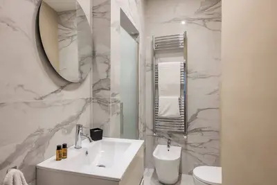 Image de Tornabuoni Place & Dream by Mmega