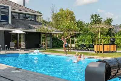 Image de Myvaya Villa with private Pool, Sauna, Hottub, 7 Sleepingrooms, 7 bathrooms.